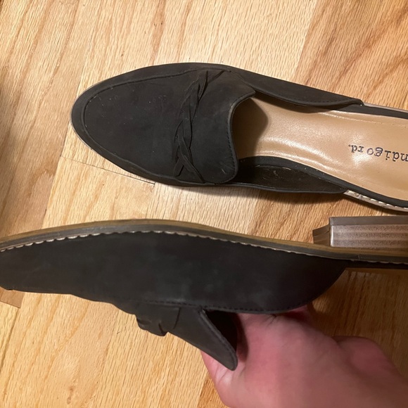 Ingrid flats - Picture 2 of 4